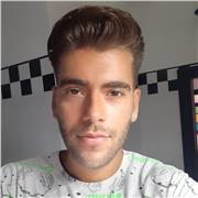 Ciao! Sono qui per aiutarti a rendere i compiti più facili e divertenti